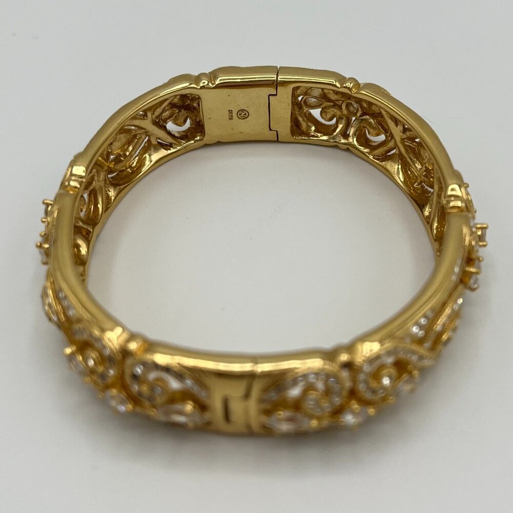 Authentic Nadri Gold-Tone Ornate Pave Crystal Filigree Hinged Cuff Bangle - Picture 8 of 8
